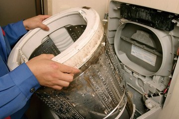 Nguyên nhân và cách khắc phục máy giặt bị rung khi giặt